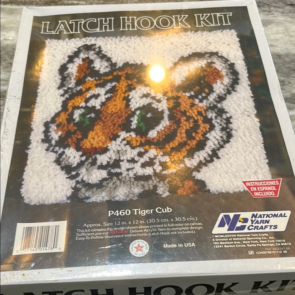 Tiger Cub Latch Hook Kit